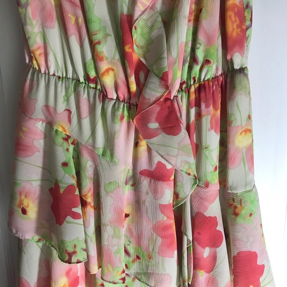 Sleeveless floral print dress - Picture 3 of 7